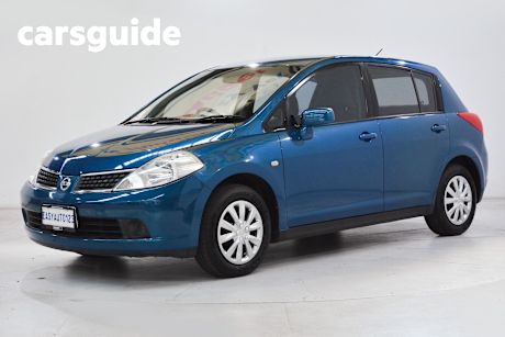 Blue 2008 Nissan Tiida Hatchback ST