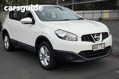 White 2013 Nissan Dualis Wagon ST (4X2)