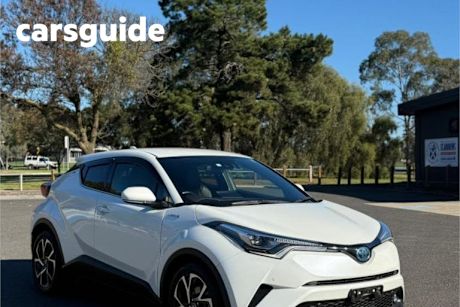 White 2018 Toyota C-HR SUV G