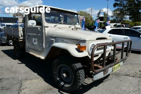 Grey 1978 Toyota Landcruiser Hardtop SWB (4X4)