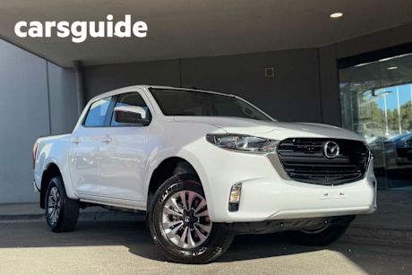 White 2022 Mazda BT-50 Dual Cab Pick-up XT (4X4)