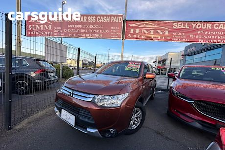 Burgundy 2012 Mitsubishi Outlander Wagon ES (4X2)
