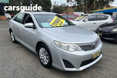 Silver 2013 Toyota Camry Sedan Altise