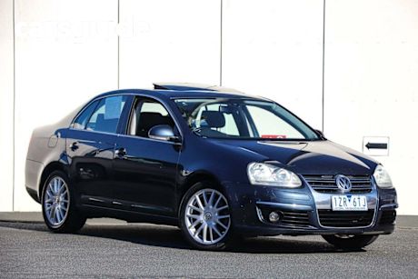 Grey 2006 Volkswagen Jetta Sedan 2.0 FSI