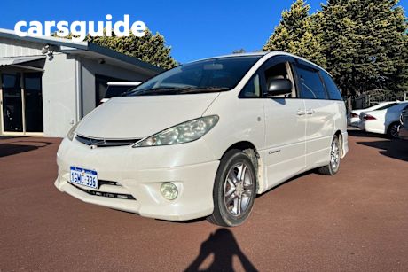 White 2004 Toyota Estima Commercial