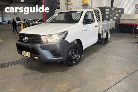 White 2017 Toyota Hilux Cab Chassis Workmate