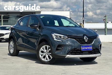 Blue 2023 Renault Captur Wagon Life