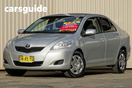 2013 Toyota Yaris Sedan YRS