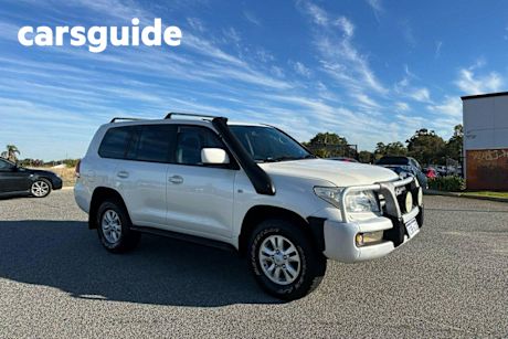 White 2007 Toyota Landcruiser Wagon Sahara (4X4)