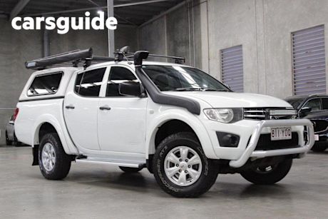 White 2014 Mitsubishi Triton Double Cab Utility GLX (4X4)