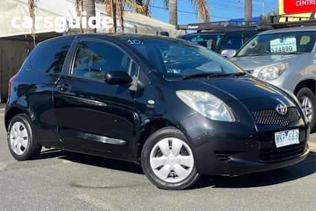 Black 2008 Toyota Yaris Hatchback YR