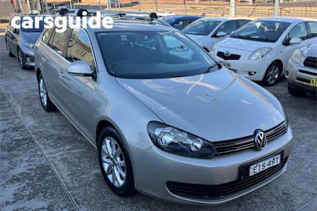 Gold 2012 Volkswagen Golf Wagon 103 TDI Comfortline