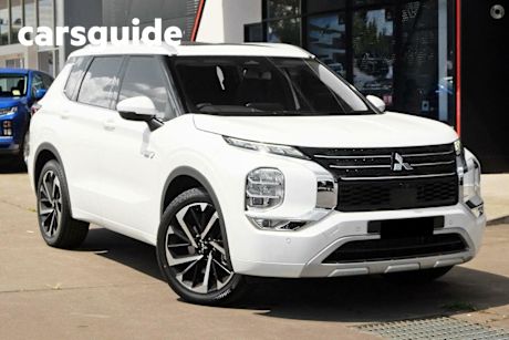 White 2024 Mitsubishi Outlander Wagon Phev Exceed 5+2 Seat (awd)