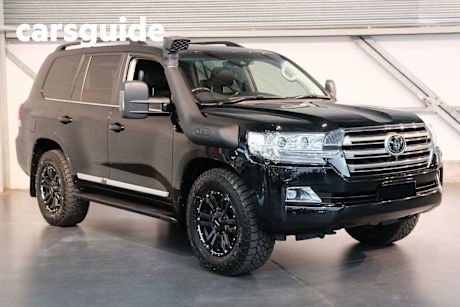 Black 2019 Toyota Landcruiser Wagon LC200 Sahara (4X4)