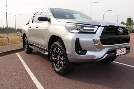 Silver 2023 Toyota Hilux Double Cab Pick Up SR5 + Premium Interior (4X4)
