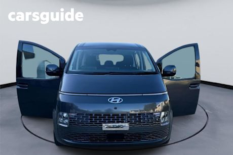 Grey 2021 Hyundai Staria Wagon