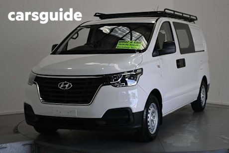 White 2018 Hyundai Iload Van 3S Liftback