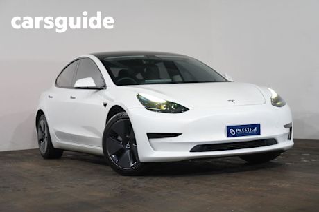 White 2020 Tesla Model 3 Sedan Standard Range RWD