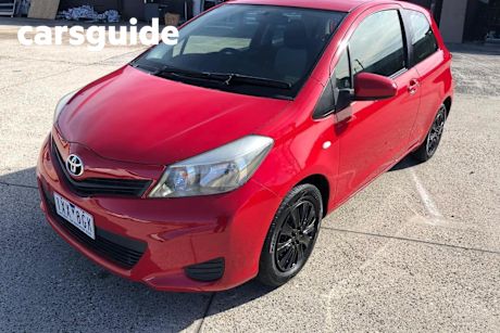 Red 2013 Toyota Yaris Hatchback YR