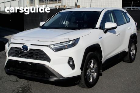 White 2022 Toyota RAV4 Wagon GX (awd) Hybrid