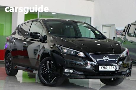 Black 2022 Nissan Leaf Hatchback E+