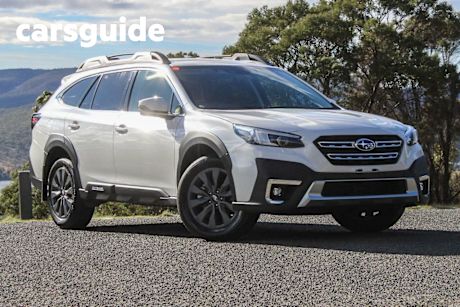 White 2023 Subaru Outback Wagon AWD
