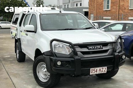 White 2019 Isuzu D-MAX Crew Cab Utility SX (4X4)