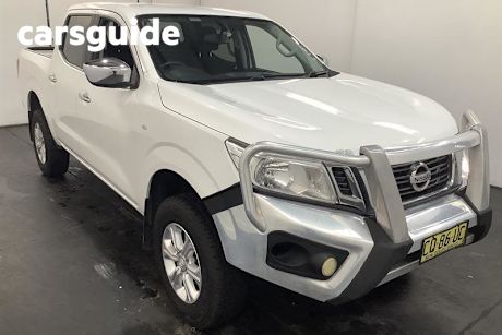 White 2018 Nissan Navara Dual Cab Pick-up RX (4X4)