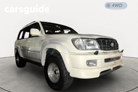 White 1999 Toyota Landcruiser SUV VX limited G Selection