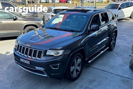 Grey 2014 Jeep Grand Cherokee Wagon Overland (4X4)