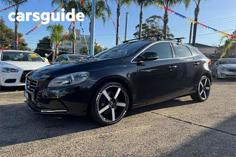 Black 2015 Volvo V40 Hatchback D4 Luxury