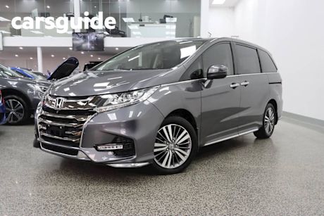 Grey 2020 Honda Odyssey Wagon VTI-L