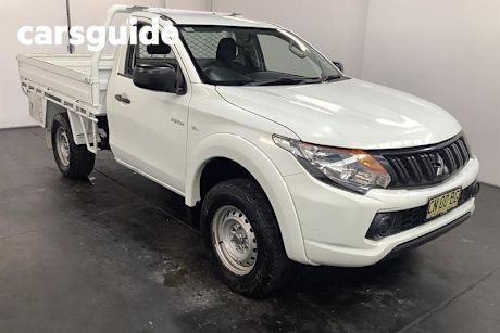 White 2017 Mitsubishi Triton Cab Chassis GLX (4X4)