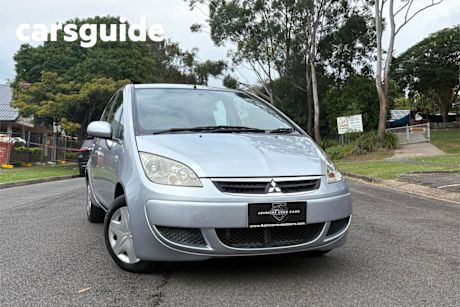 Silver 2007 Mitsubishi Colt Hatchback LS