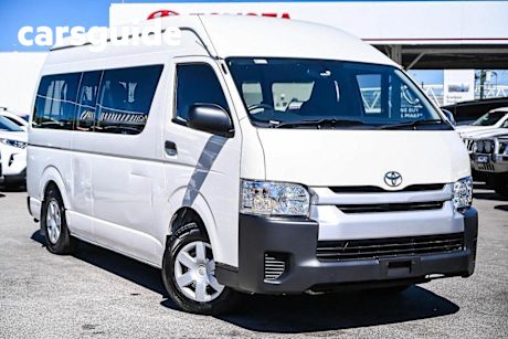 White 2017 Toyota Hiace Bus Commuter (12 Seats)