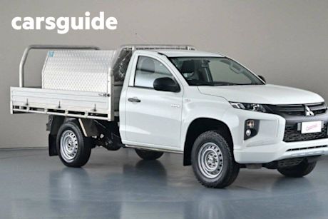 White 2022 Mitsubishi Triton Cab Chassis GLX (4X2)