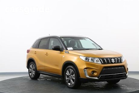 Gold 2022 Suzuki Vitara Wagon 1.6L