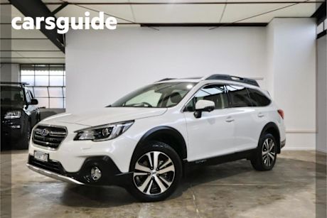 White 2020 Subaru Outback Wagon 2.5I Premium AWD