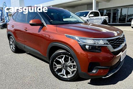 Orange 2020 Kia Seltos Wagon Sport (fwd)