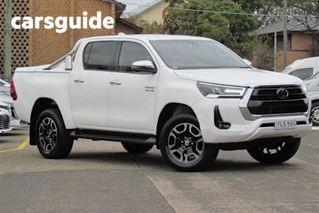 White 2021 Toyota Hilux Double Cab Pick Up SR5 (4X4)