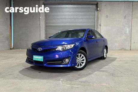 Blue 2013 Toyota Camry Sedan Atara S
