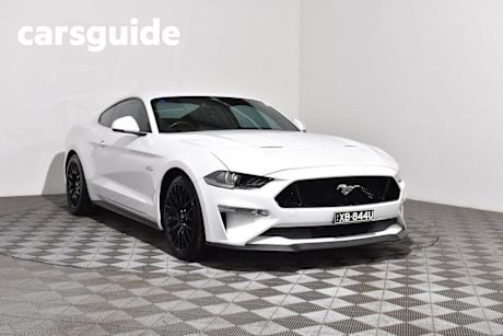 White 2021 Ford Mustang Fastback GT 5.0 V8