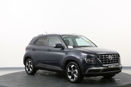 Blue 2022 Hyundai Venue Wagon Elite (Black) Sunroof