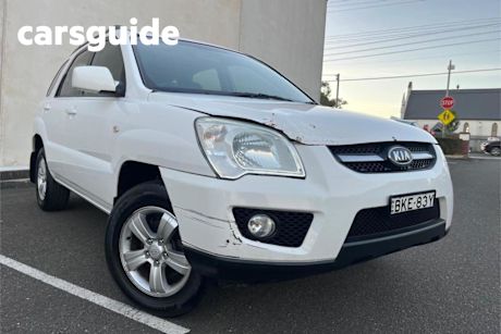 White 2009 Kia Sportage Wagon LX (fwd)