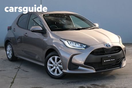Brown 2022 Toyota Yaris Hatchback SX Hybrid