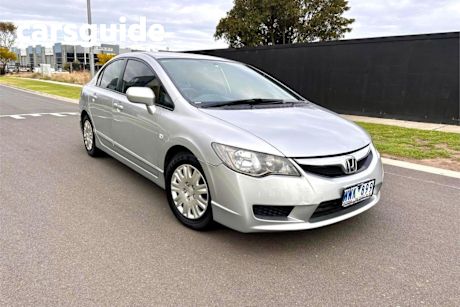 Silver 2009 Honda Civic Sedan VTI