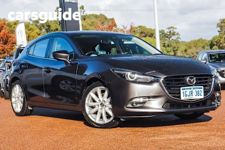 Grey 2017 Mazda 3 Hatchback SP25 GT