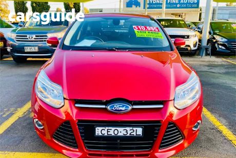 Red 2011 Ford Focus Hatchback Titanium