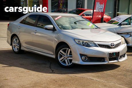 Silver 2013 Toyota Camry Sedan Atara SX
