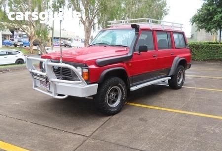 Red 1992 Ford Maverick Wagon XL (4X4)